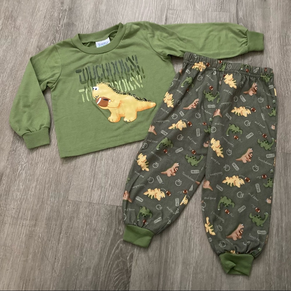 ❤️ (3/$15) Sz 18M Boys Dinosaur Football PJ Set Sz 18 m